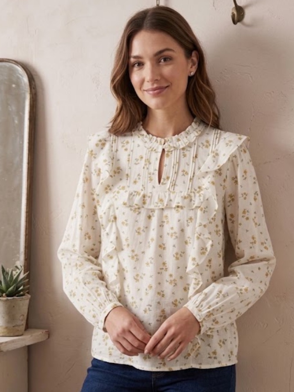 Veronica Beard Floral Ruffle Bib Pintuck Blouse Long Sleeve Cottagecore 6
Z